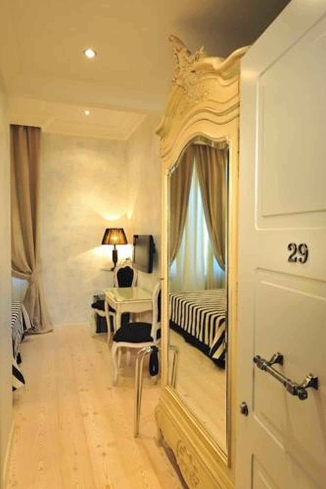 Mdm Guesthouse Рим Экстерьер фото